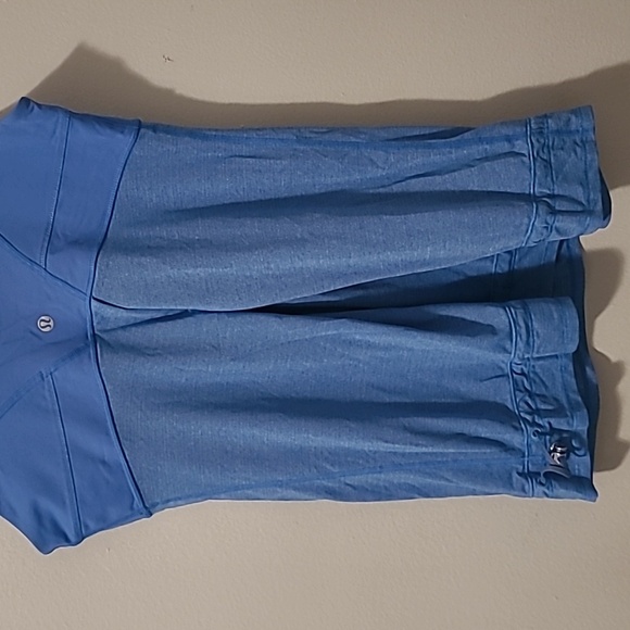 Lululemon Run Tame Me Porcelain Blue Women's 8 Tank Top Yoga Exercise Jogging - Picture 8 of 12